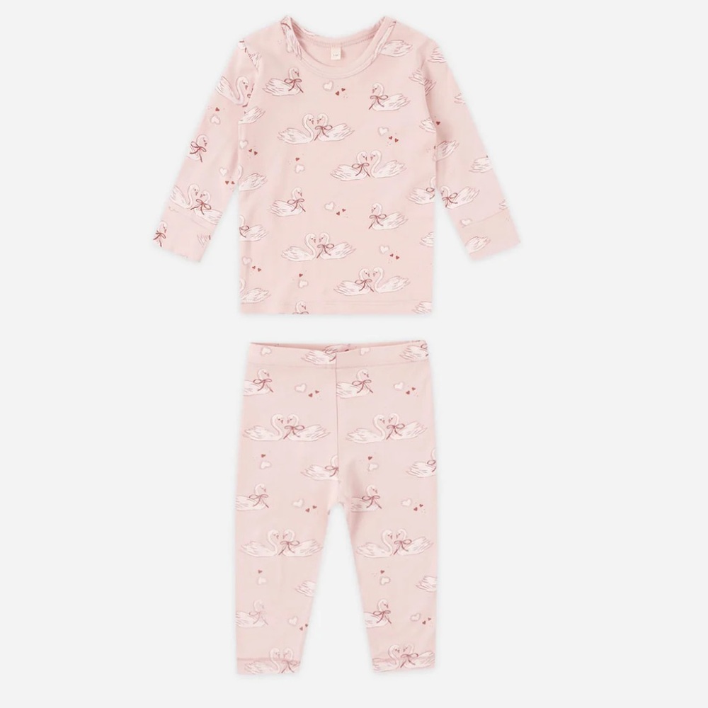 Quincy Mae Pink Swan Print Long Sleeve Kids Pajama Set bamboo